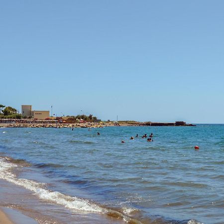 Gorgeous Apartment In Ladispoli Rm With Wifi Buitenkant foto