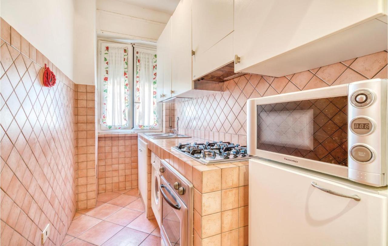 Gorgeous Apartment In Ladispoli Rm With Wifi Buitenkant foto